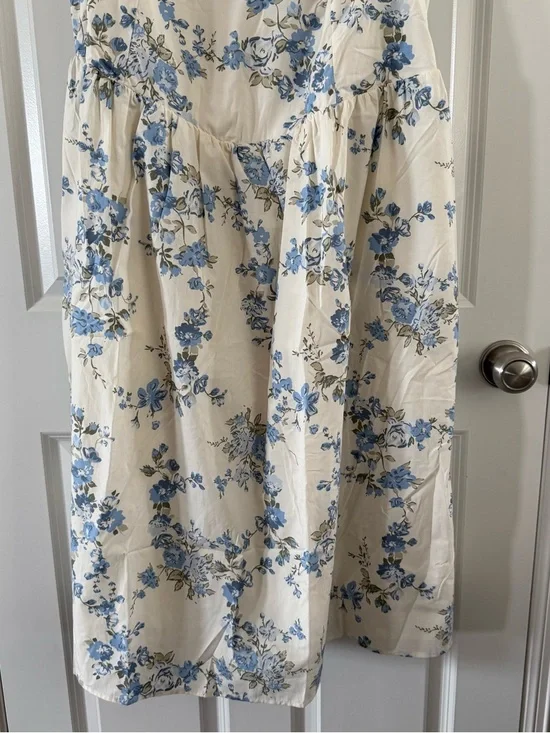 100% Cotton Cream Midi Dress with Blue Floral Print - Picture 3 of 8